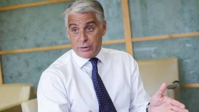 Unicredit, ecco come Orcel si prepara a chiudere i derivati e a salire ancora in Commerzbank