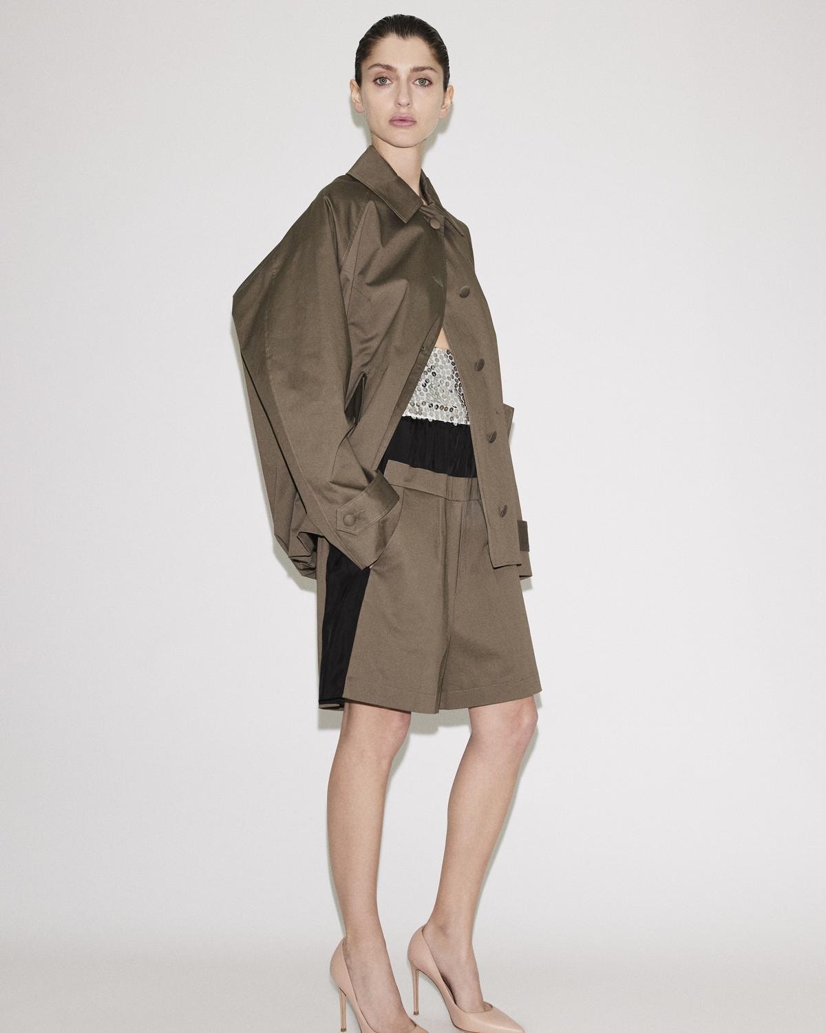 Un look Lutz Huelle spring-summer 2027 (courtesy Lutz Huelle)