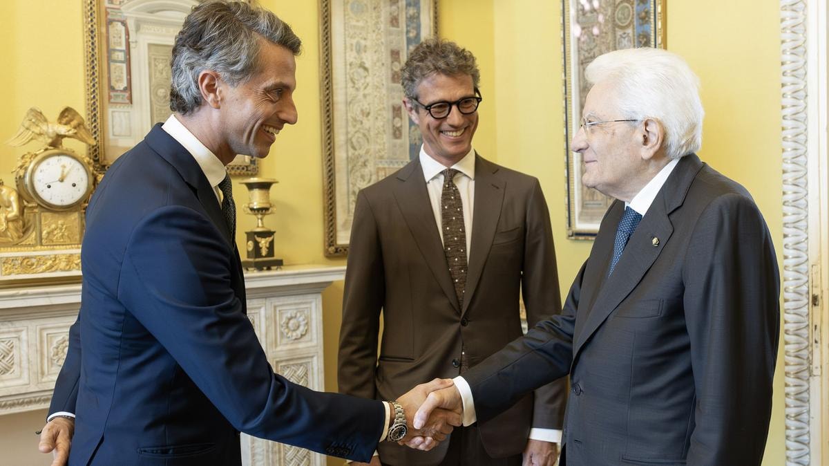 Da sinistra Nicola ed Enrico Drago con il presidente della Repubblica, Sergio Mattarella