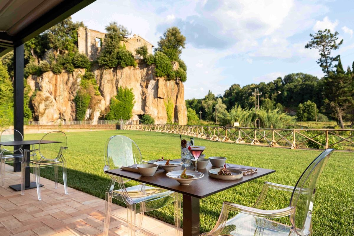 Carolus Park Hotel a Sutri