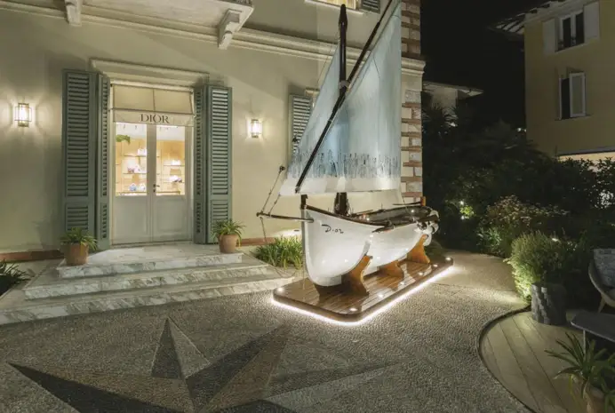 BOUTIQUES RIVIERA 26 FORTE DEI MARMI@KRISTEN PELOU