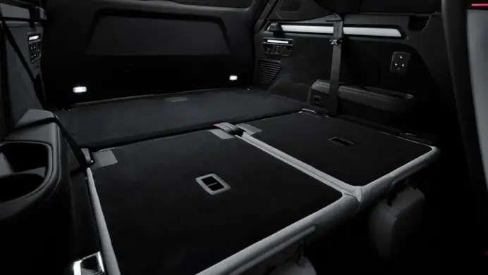 Studio photo, interior, trunk with aluminum rail system