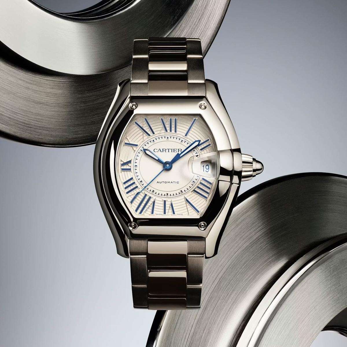 Cartier rilancia il Roadster: perché il neo-vintage conquista anche l'alta orologeria