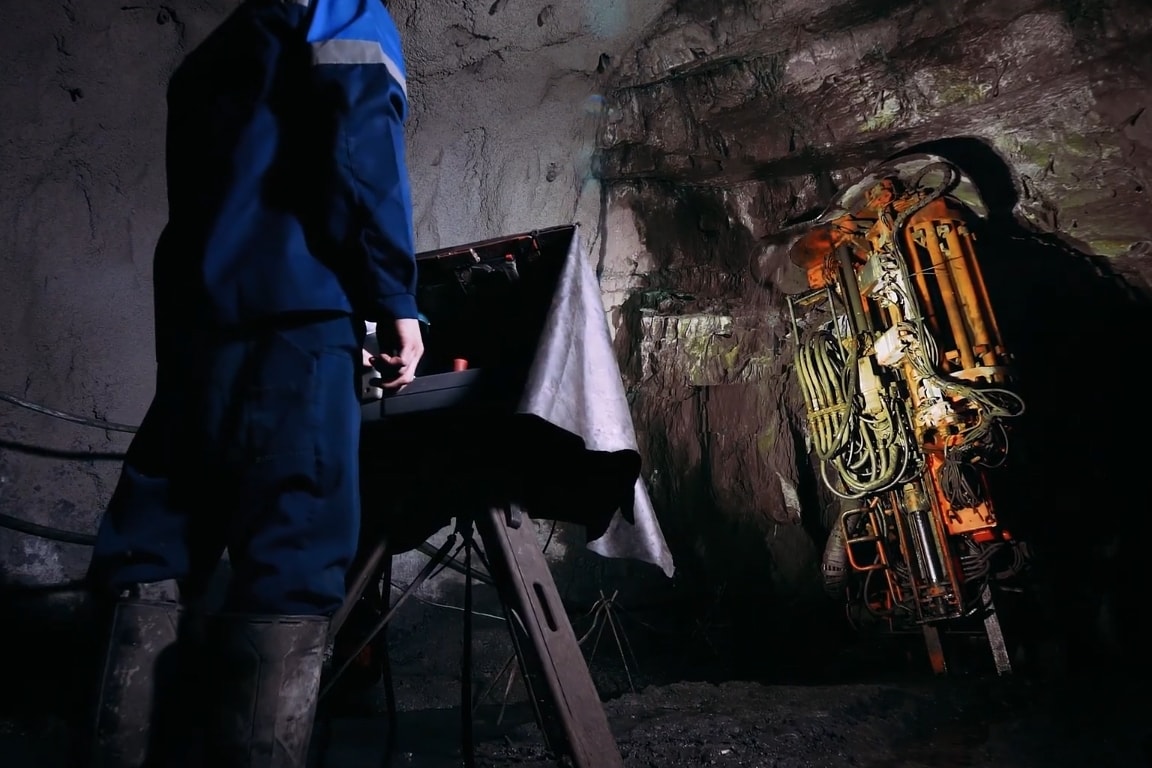 Terre rare, Sunrise Energy Metals vola del 16% alla Borsa di Sidney dopo il maxi-prestito Usa da 400 milioni