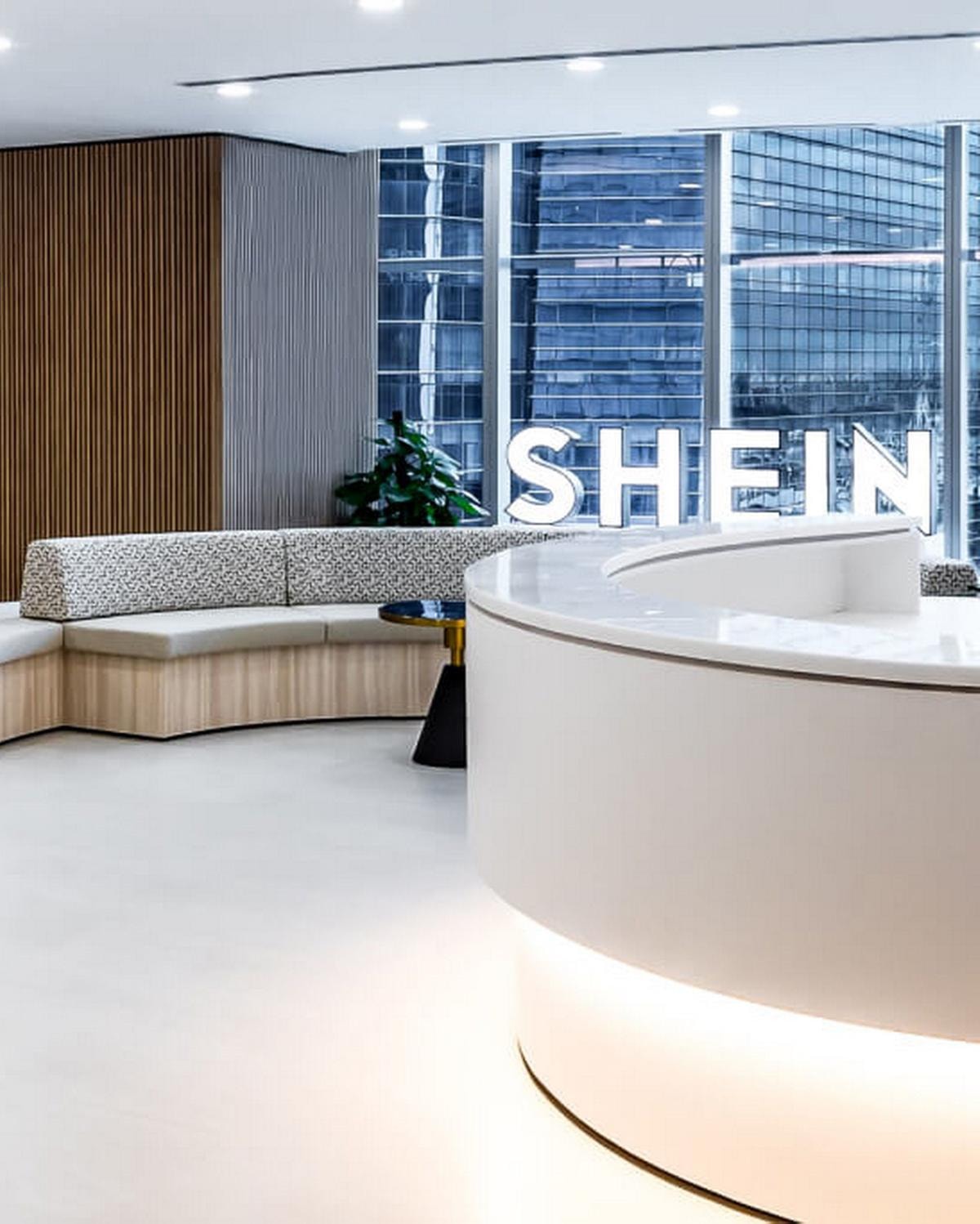 Gli uffici di Shein a Singapore (ph Imagoeconomica)