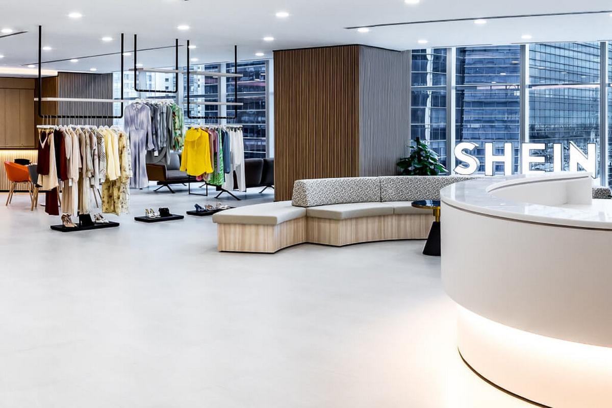 Gli uffici di Shein a Singapore (ph Imagoeconomica)