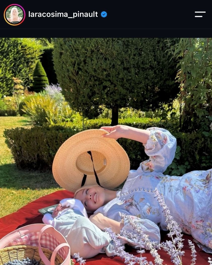 Lara Cosima von Donnersmarck con il figlio neonato François (ph Lara Cosima official Instagram)