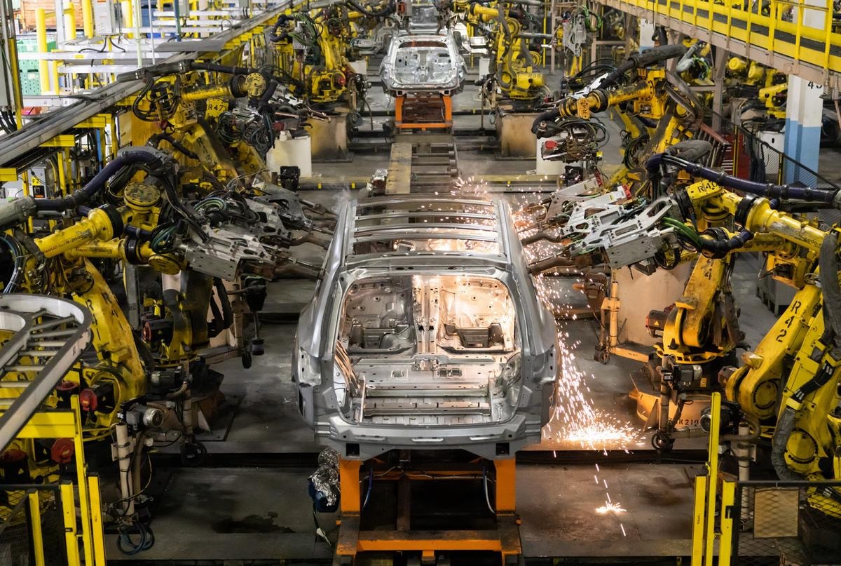 Dazi auto, Usa e Canada trattano per ridurli dal 25% al 15%. Stellantis può beneficiarne più di tutti, ecco perché