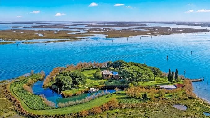 Isola di Crevan