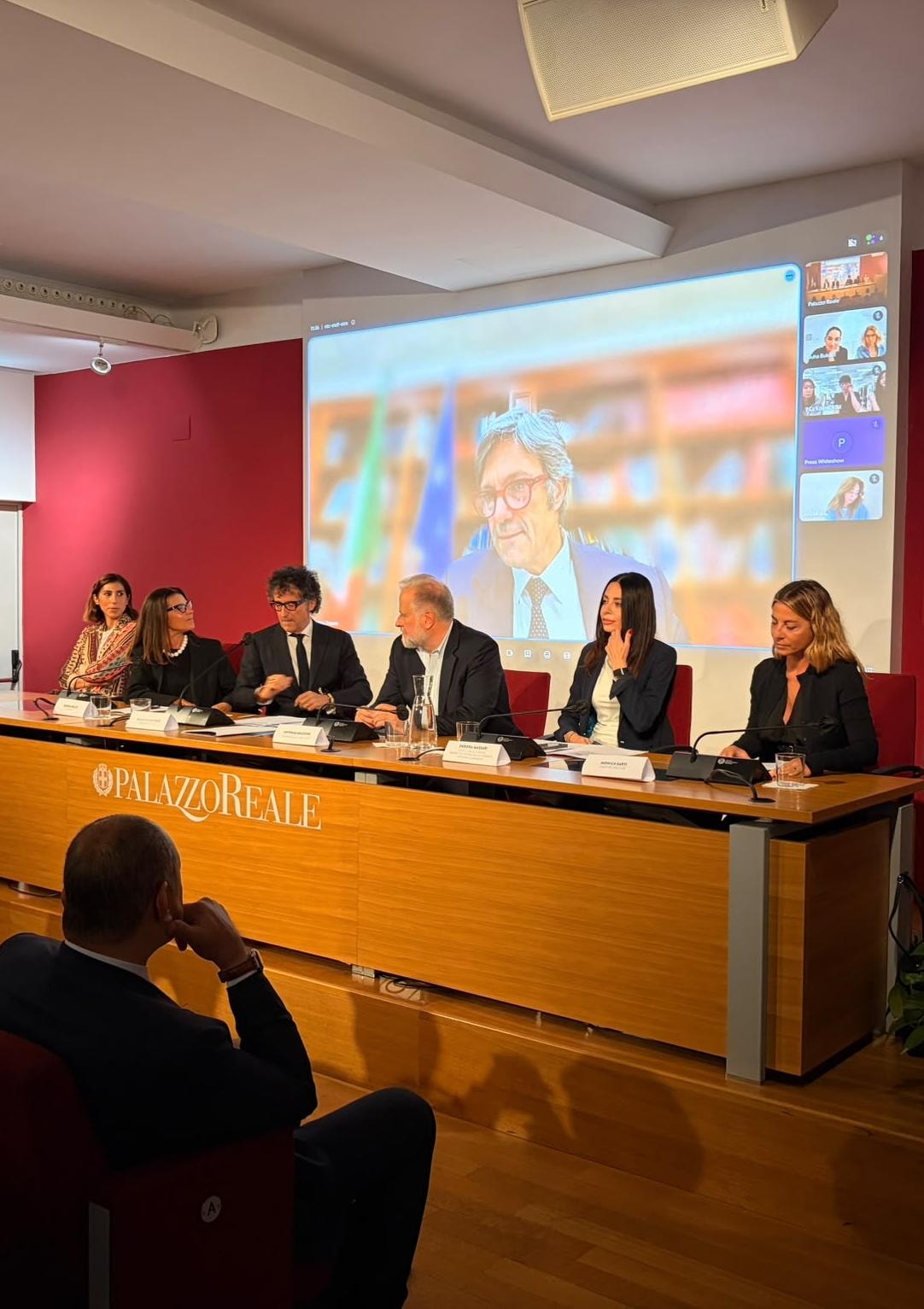 Un momento della conferenza stampa di White (ph. Alice Merli)