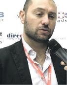 Andrea 
Melo