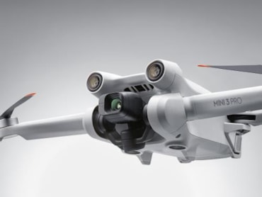 DJI Mini 3 Pro, una videocamera volante con il co-pilota - La prova