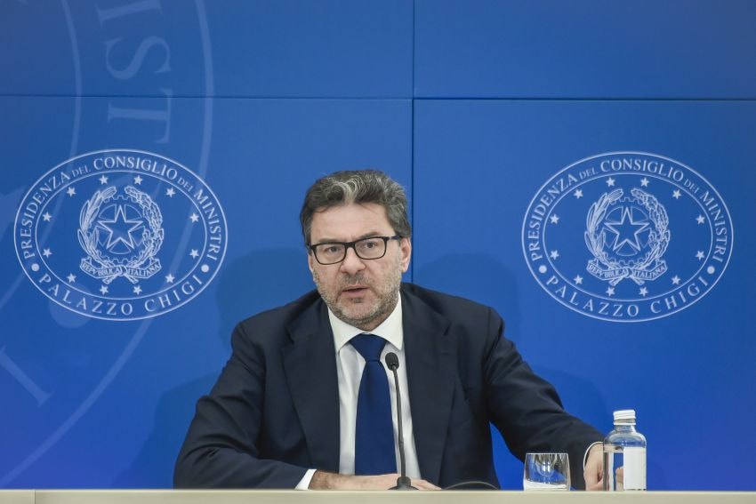 Btp Italia, dagli investitori retail richieste per 7,3 miliardi. Scende lo spread