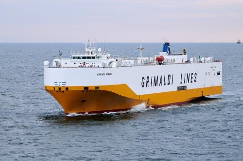 Grimaldi, pi&ugrave; navi porta auto