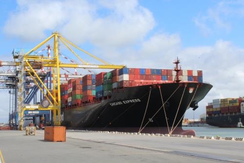 I porti sono terra di m&amp;a