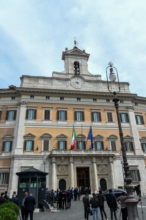 La Camera dei Deputati costa quasi un miliardo l'anno