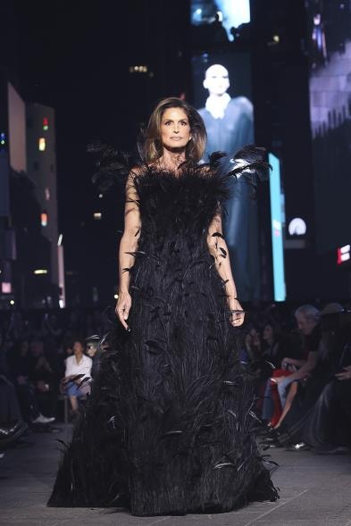 Kering a +1%. Gucci batte le stime