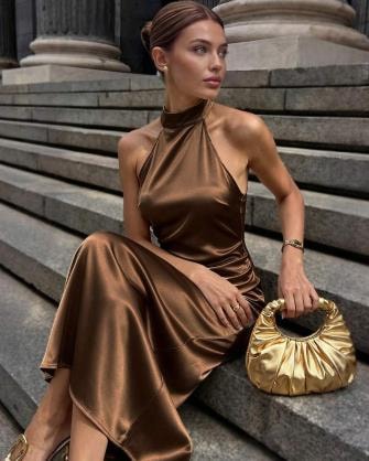 SHEIN, PER L'IPO VALORE RIDOTTO A 50 MILIARDI