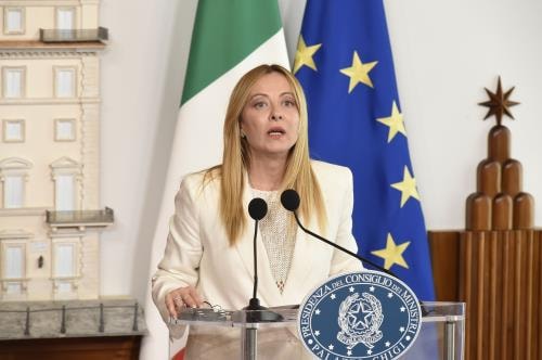Meloni accelera sul nucleare