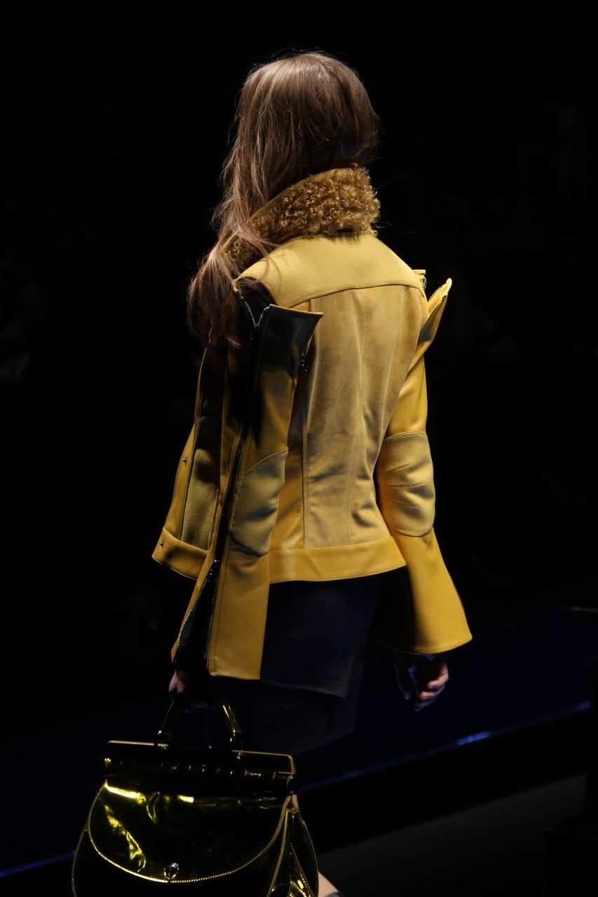 Milano Moda Donna Autunno/Inverno 2010/11 Versace