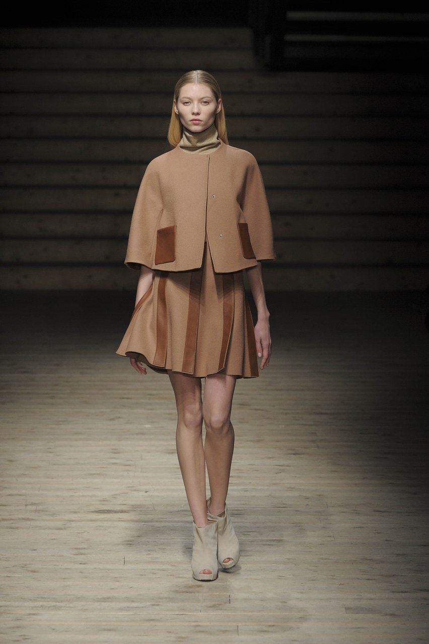Milano Moda Donna Autunno/Inverno 2010/11 Albino