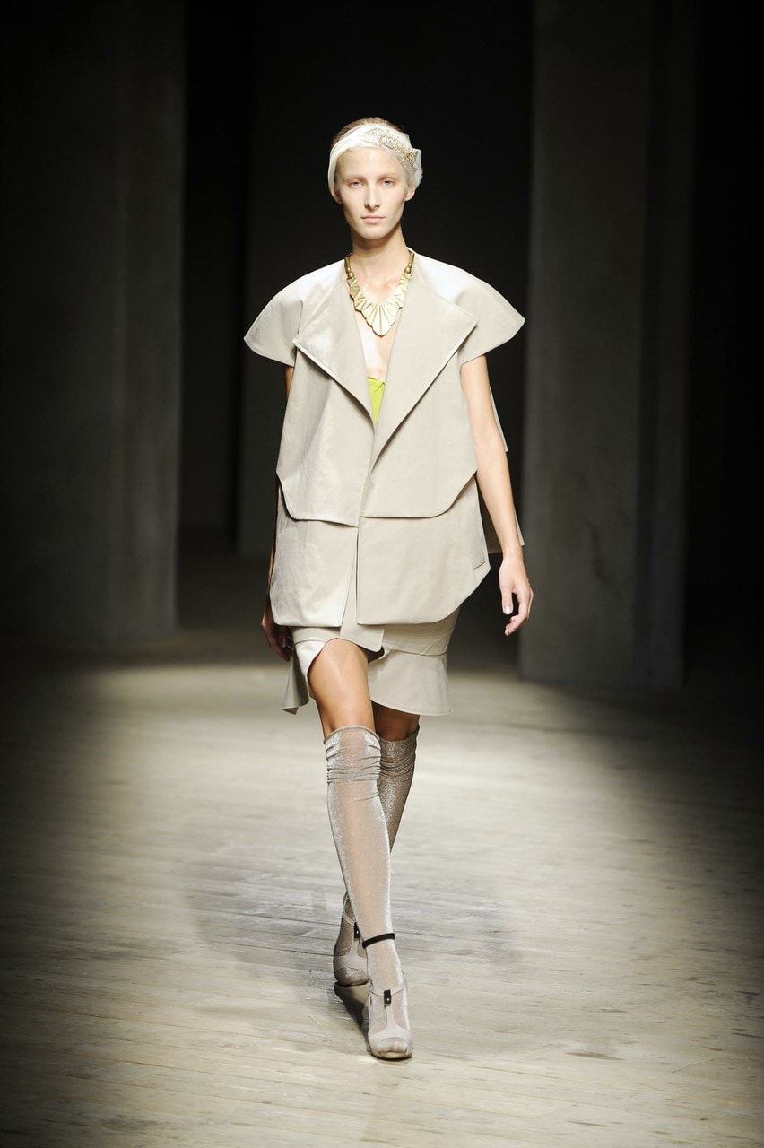 Milano Moda Donna Primavera/Estate 2010 Albino
