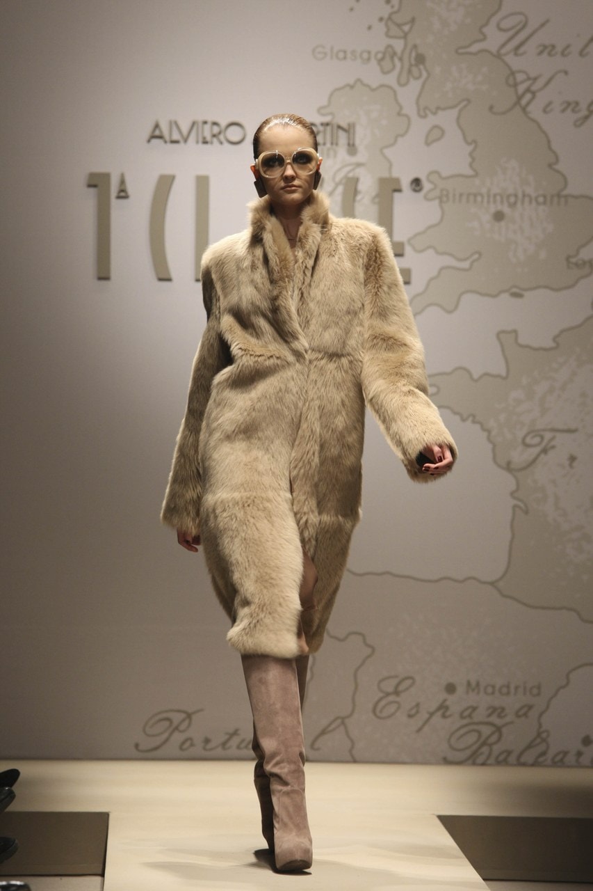 Milano Moda Donna Autunno/Inverno 2010/11 Martini 
