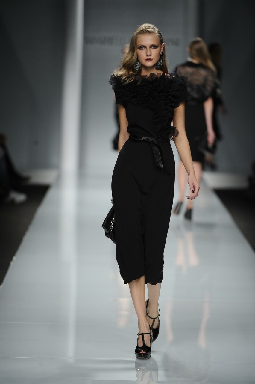 Milano Moda Donna Primavera/Estate 2010 Burani