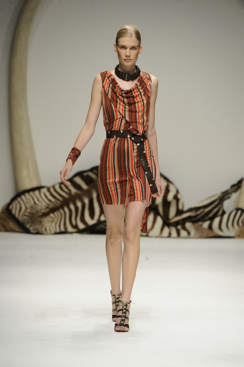 London Fashion Week Primavera/Estate 2011 Kinder Aggugini59