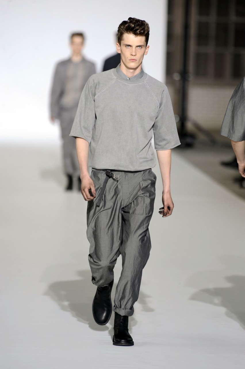 Paris Fashion Week Primavera/Estate 2011 Van Assche