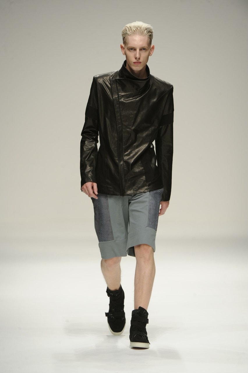 London Fashion Week Primavera/Estate 2011 Todd Lynn19