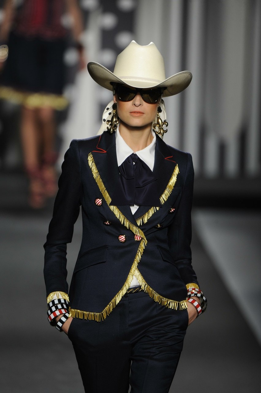 Milano Moda Donna Primavera/Estate 2011 Moschino
