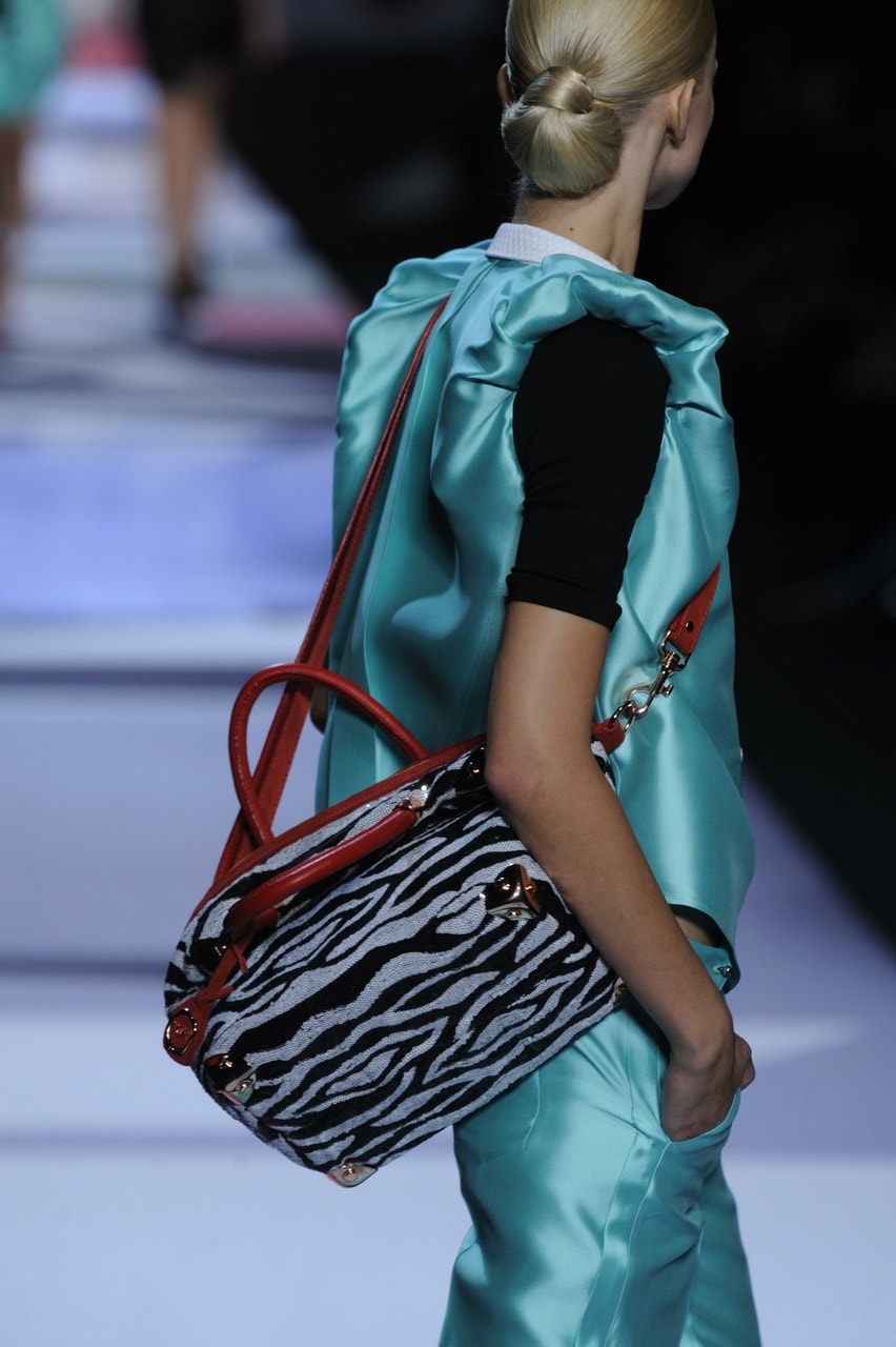 Paris Fashion Week Primavera/Estate 2011 Viktor & Rolf95