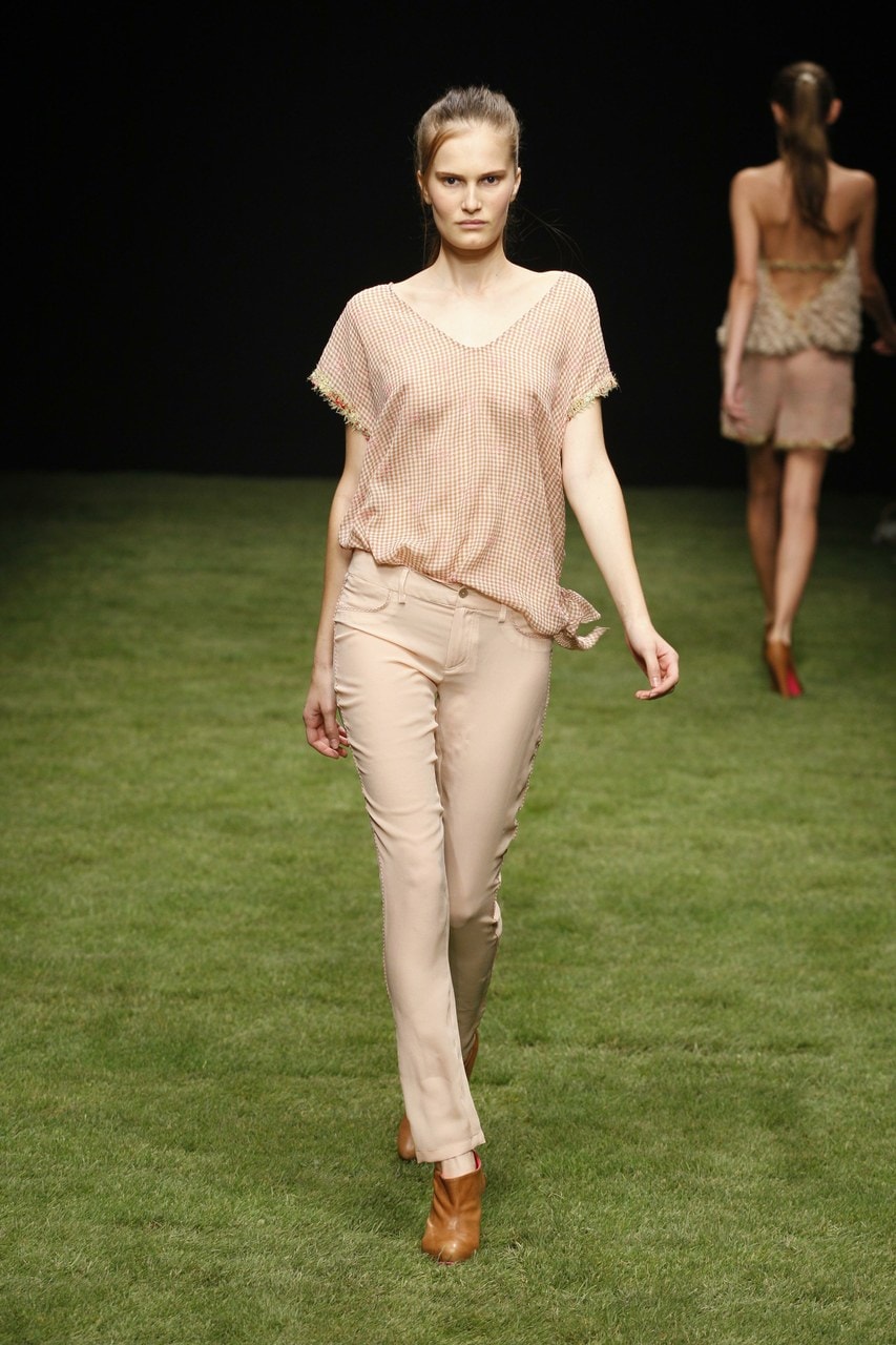 Milano Moda Donna Primavera/Estate 2011 Kristina Ti