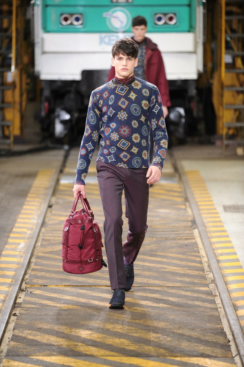 Paris Fashion Week Autunno/Inverno 2012/13 kenzo 18 foto