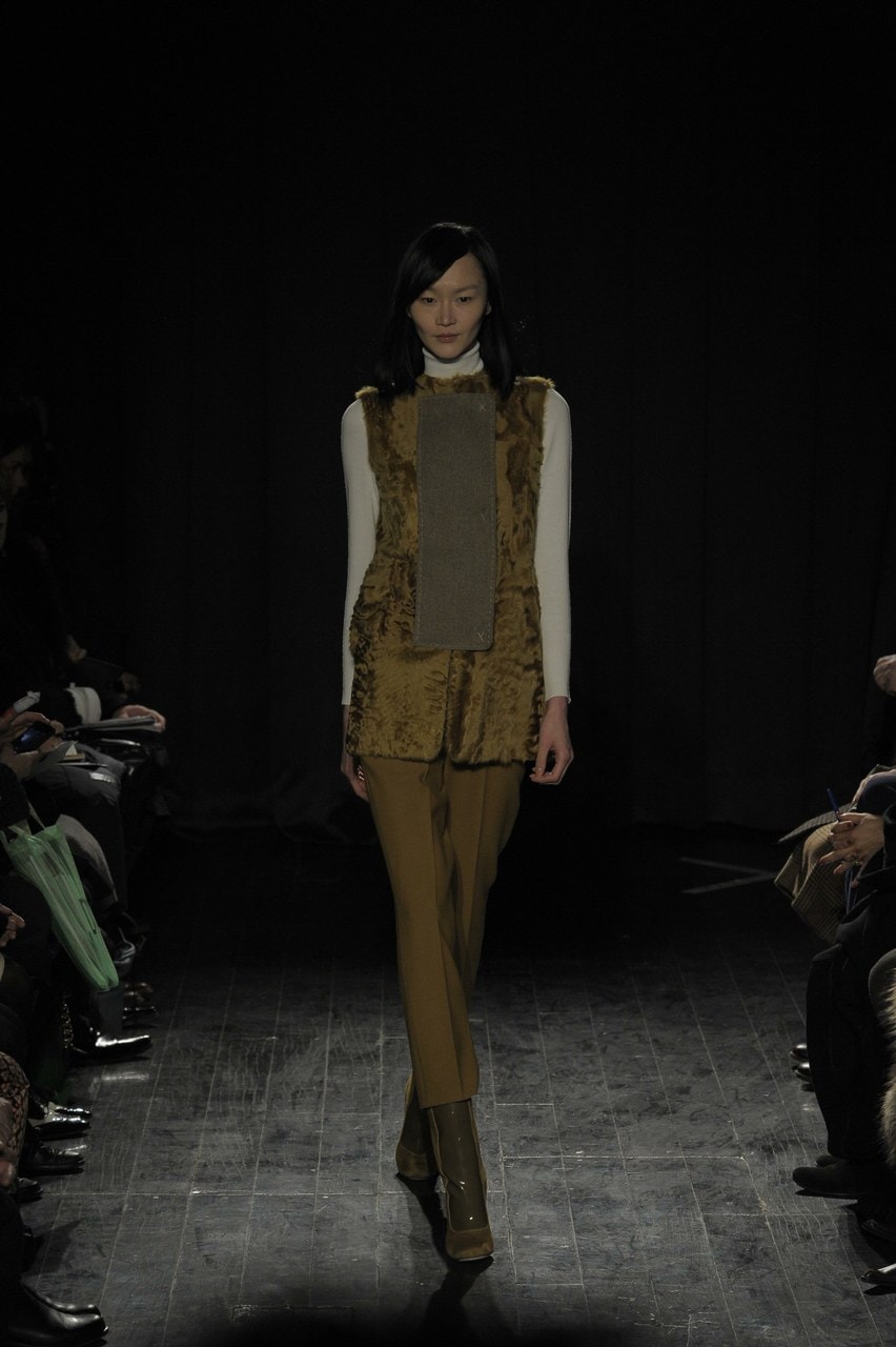 Milano Moda Donna Autunno/Inverno 2013/14 Chicca Lualdi Bee Queen