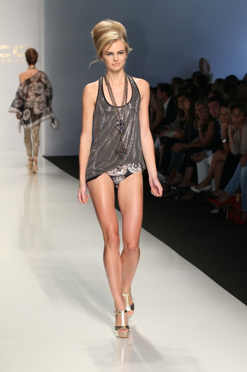 Milano Moda Donna Primavera/Estate 2013 Fisico