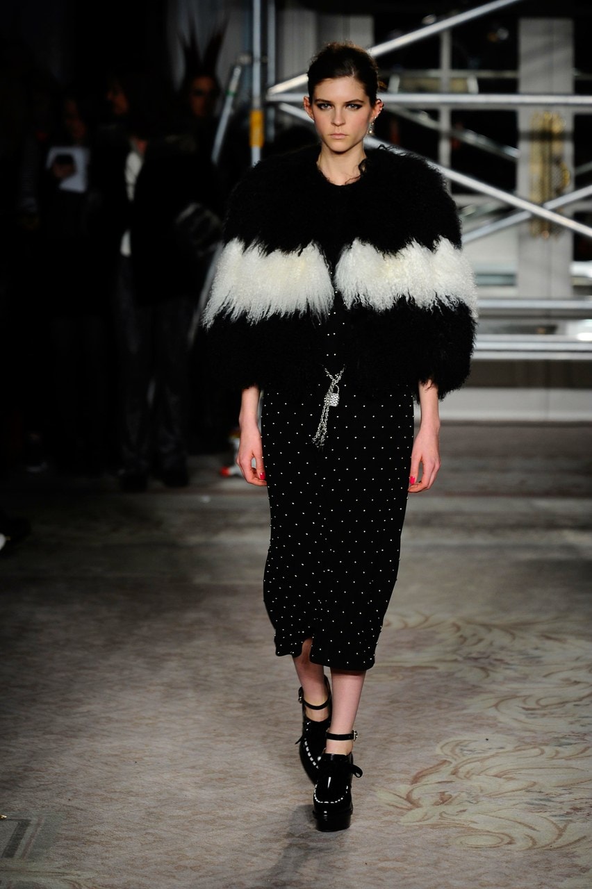 London Fashion Week Autunno/Inverno 2013/14 Moschino Cheap and Chic