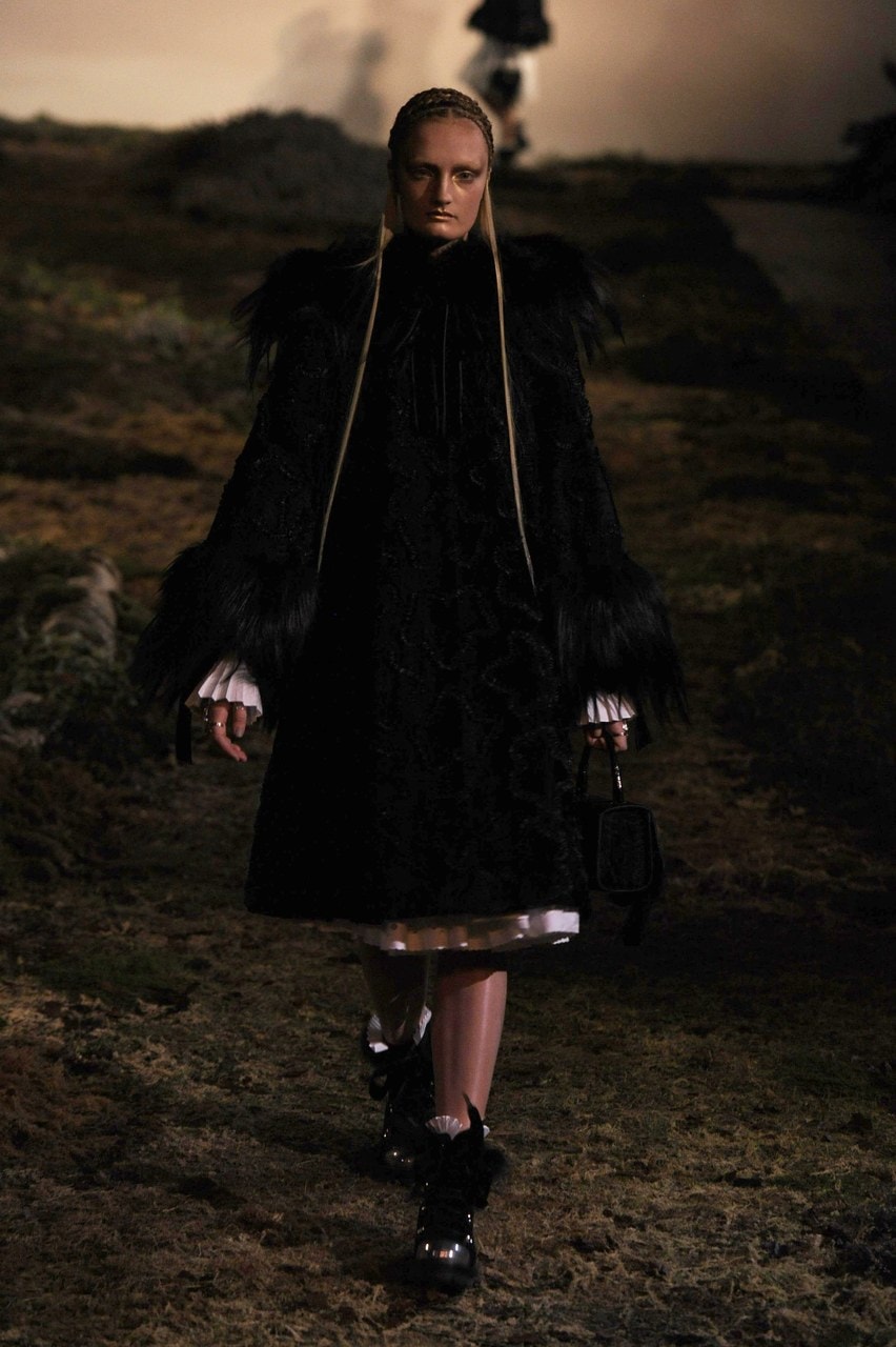 Paris Fashion Week Autunno/Inverno 2014/15 Alexander McQueen