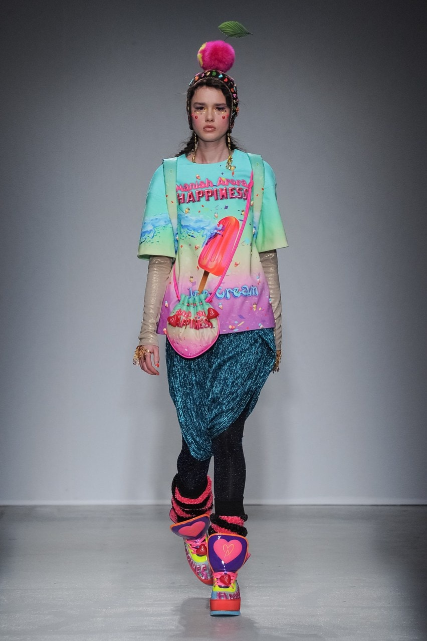 Paris Fashion Week Autunno/Inverno 2014/15 Manish Arora