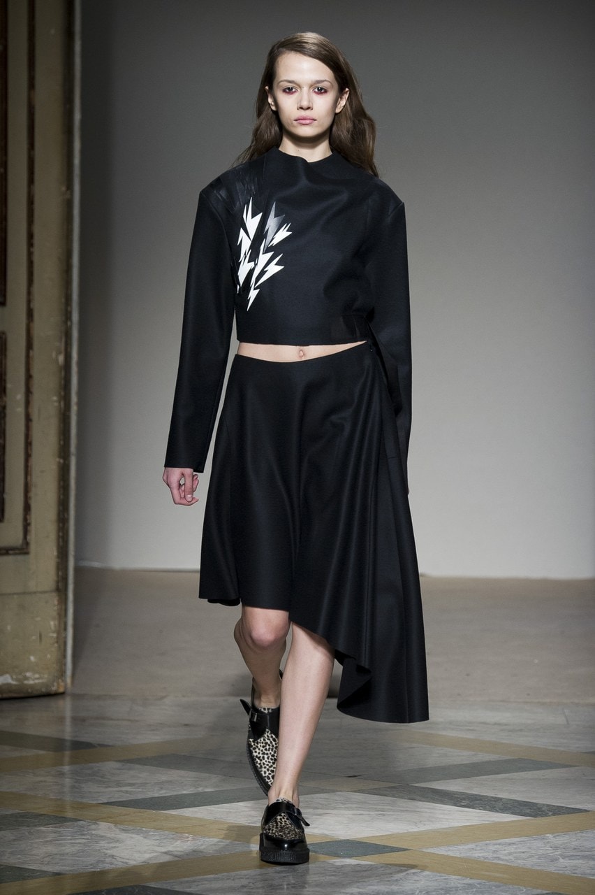 Milano Moda Donna Autunno/Inverno 2014/15 Heohwan Simulation
