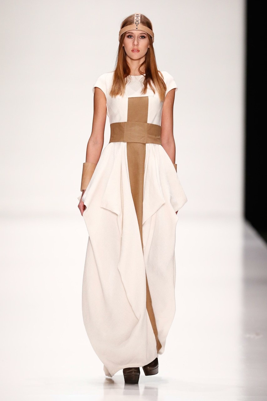Mercedes Benz Fashion Week Russia Primavera/Estate 2014 Julia Kupinskaya