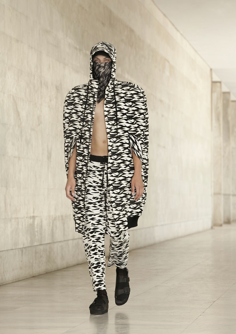 Paris Fashion Week Primavera/Estate 2015 Angelos Frentzos