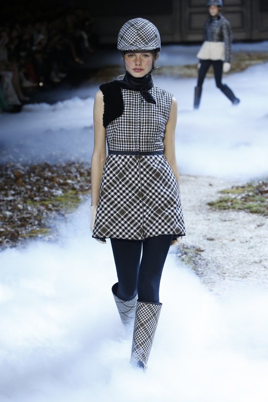 Paris Fashion Week Autunno/Inverno 2015/16 Moncler Gamme Rouge