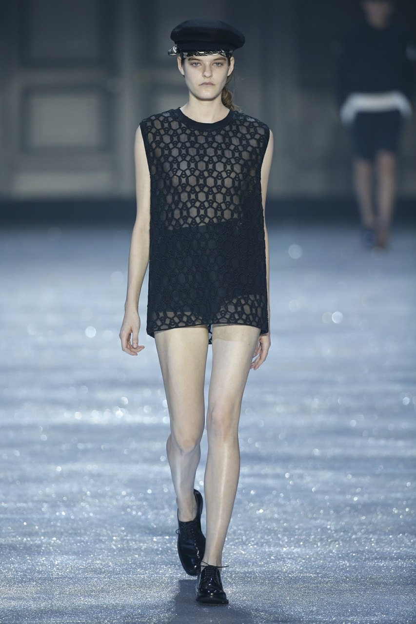 Paris Fashion Week Primavera/Estate 2015 Moncler Gamme Rouge