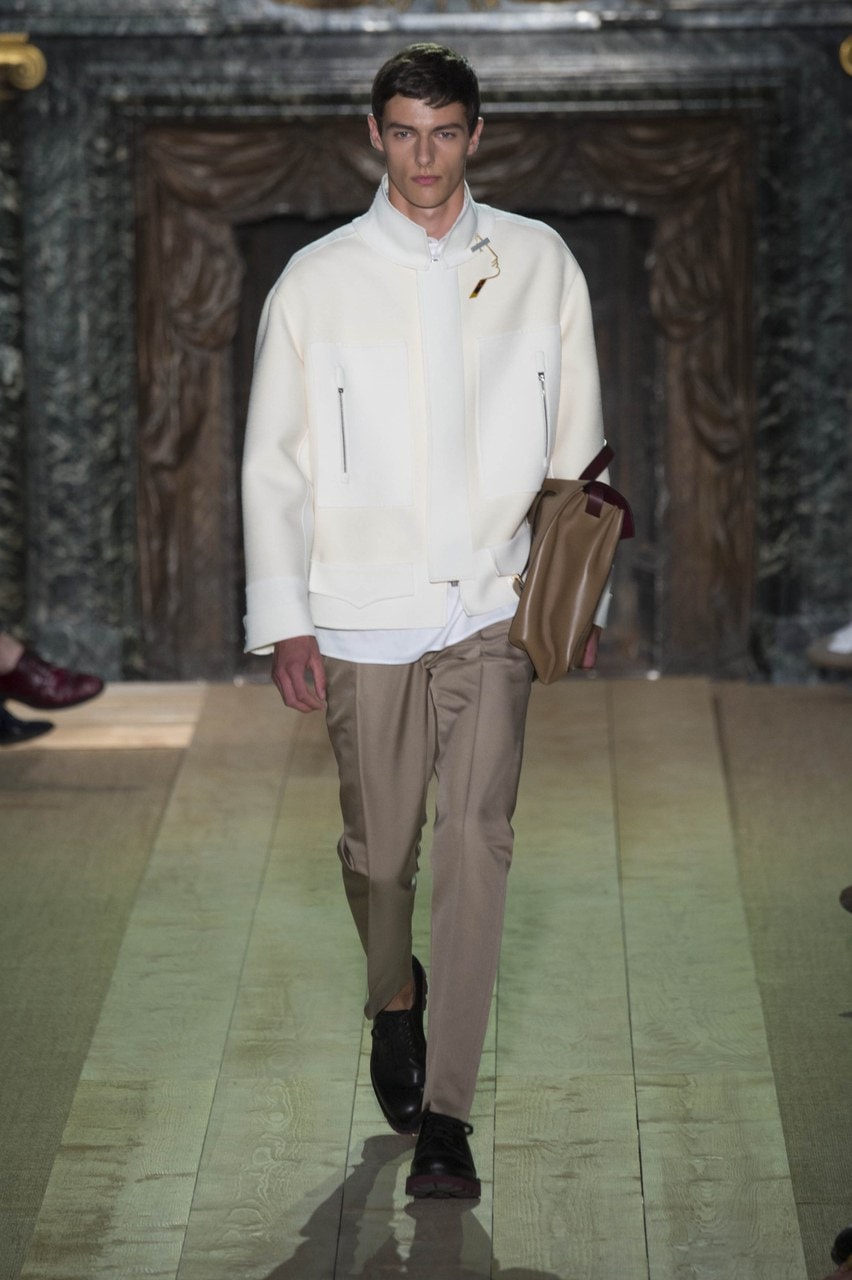 Paris Fashion Week Primavera/Estate 2015 Valentino