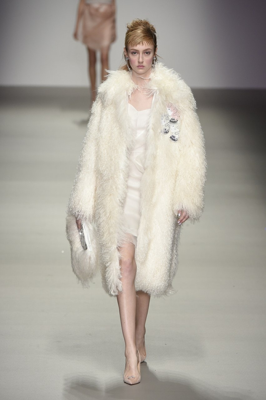 London Fashion Week Autunno/Inverno 2015/16 Holly Fulton