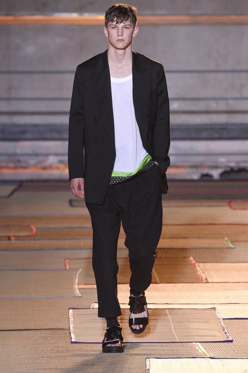 Paris Fashion Week Primavera/Estate 2015 Cerruti 1881