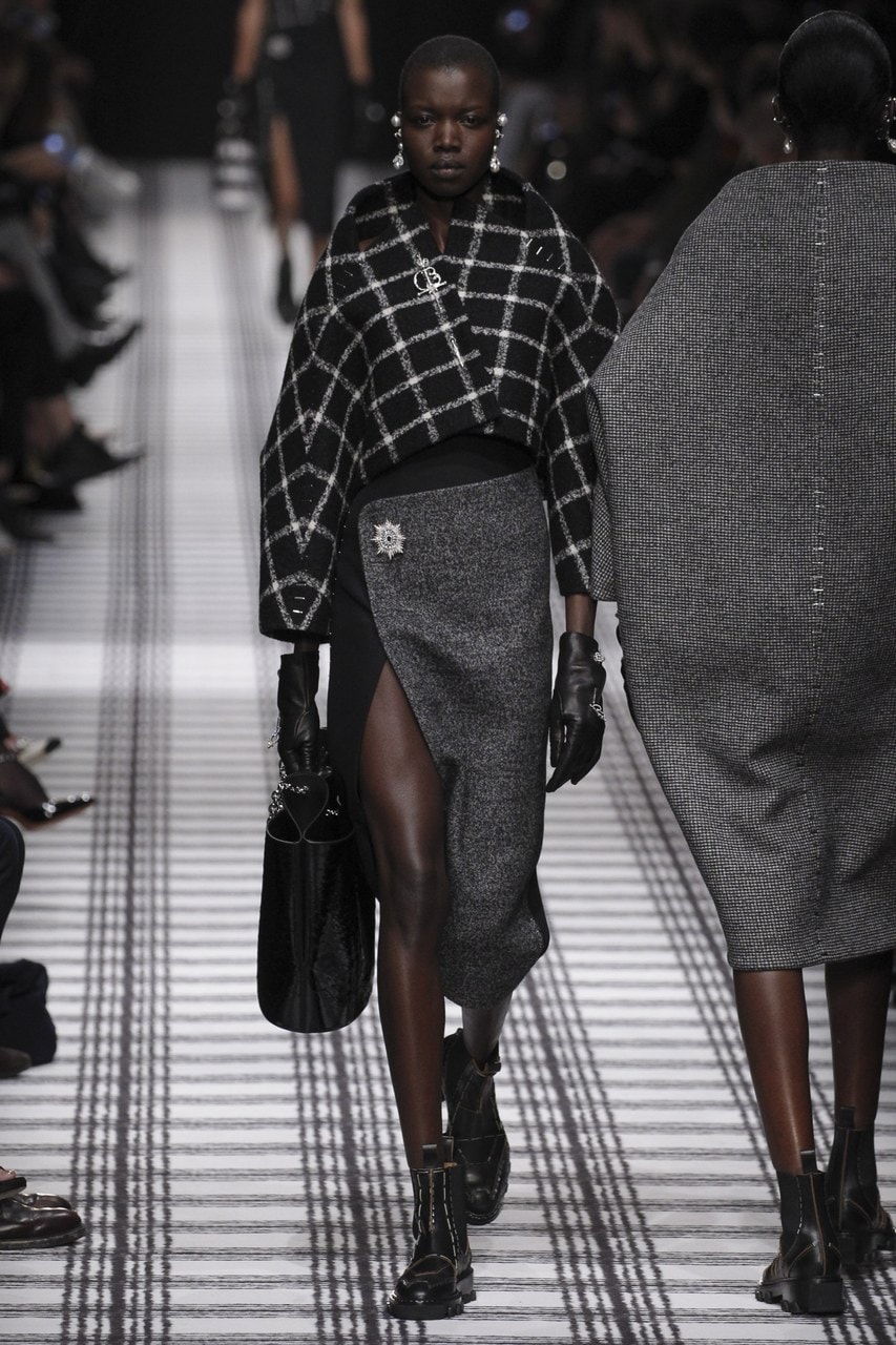 Paris Fashion Week Autunno/Inverno 2015/16 Balenciaga