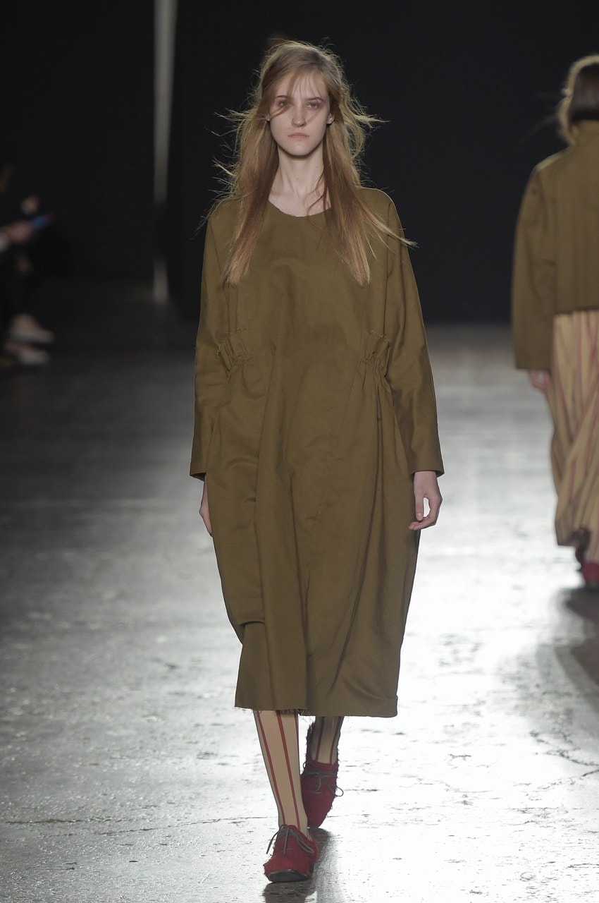 Milano Moda Donna Autunno/Inverno 2016/17 Uma Wang